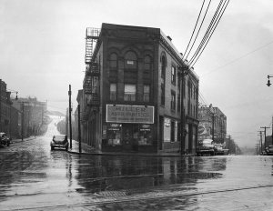 Charles "Teenie" Harris - Miller Auto Parts Company, 1924 Centre Avenue at intersection of Dinwiddie and Devilliers Streets, Hill District, ca. 1945