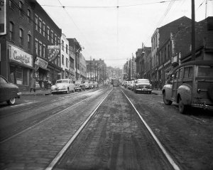 Charles "Teenie" Harris - Wylie Avenue with Crawford Grill No. 1 and Cramptons Drugs on left, Hill District, ca. 1947-1952