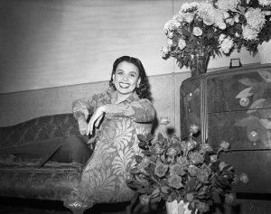 Charles "Teenie" Harris - Lena Horne lounging backstage at the Stanley Theatre, ca. 1944