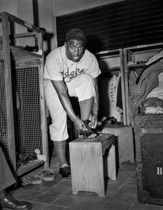 Charles "Teenie" Harris - Brooklyn Dodgers baseball player Jackie Robinson, ca. 1947